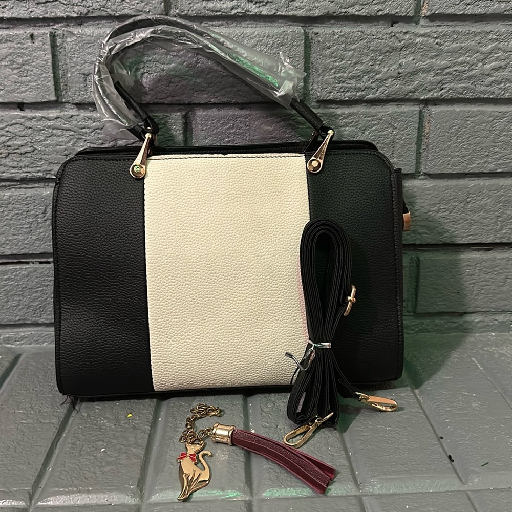 Baby Phat Medium Crossbody Bag!